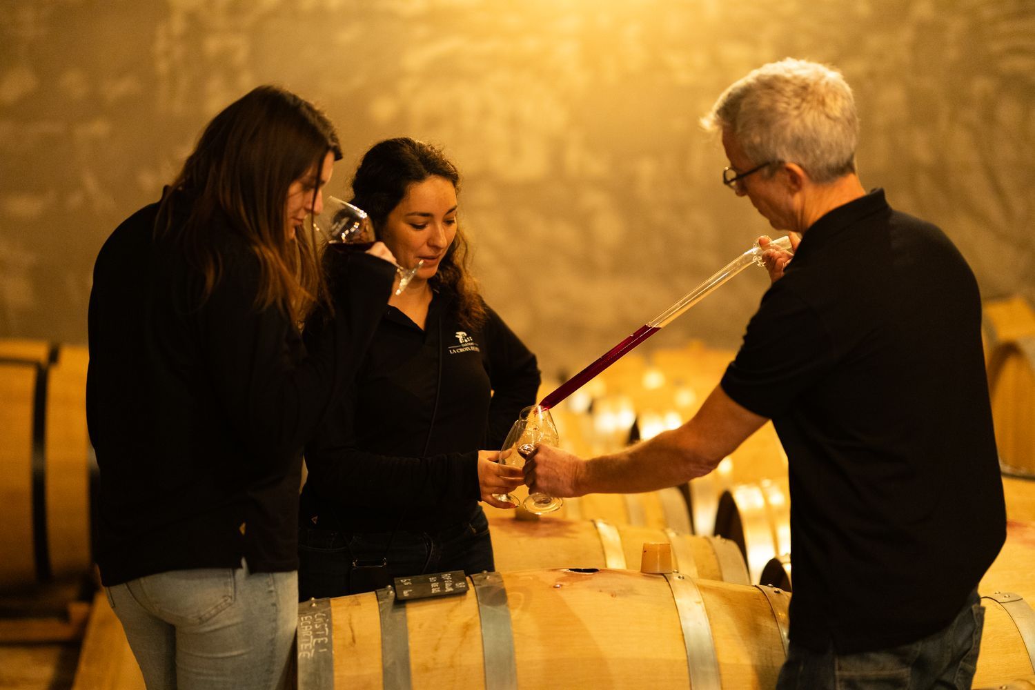 Guided tour of the vat room and cellar, tasting in the vat and optional aperitif tray